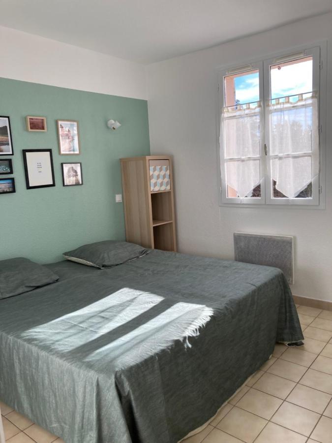 T2 Classe 2* Calme Au Coeur Du Village Provencale Gréoux-les-Bains Exteriér fotografie
