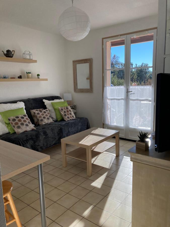 T2 Classe 2* Calme Au Coeur Du Village Provencale Gréoux-les-Bains Exteriér fotografie